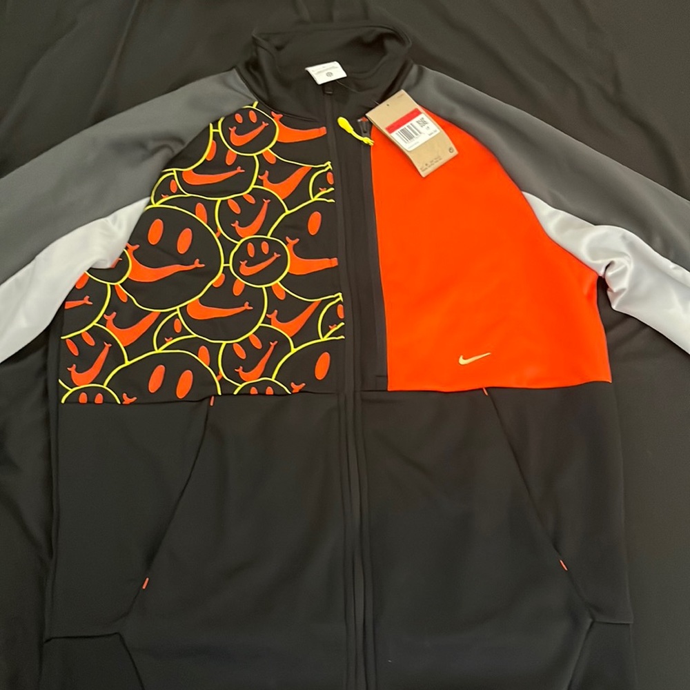 Nike track suit